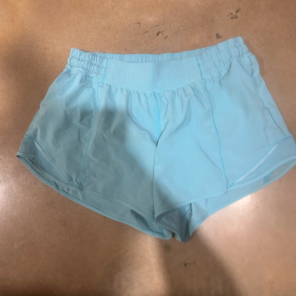 Lululemon electric turquoise hotty hot shorts